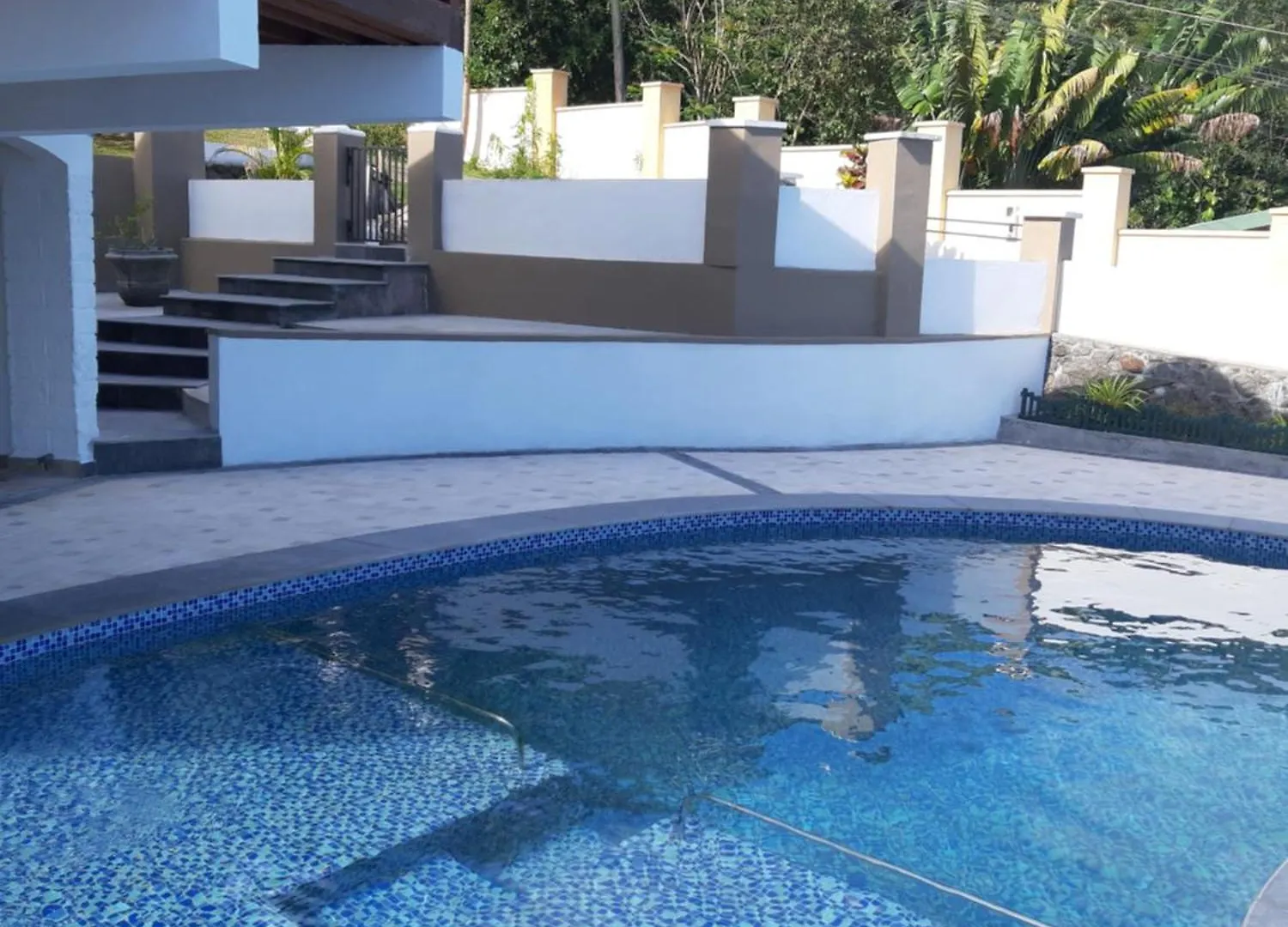 公寓 Maison Casuarinahill 博瓦隆